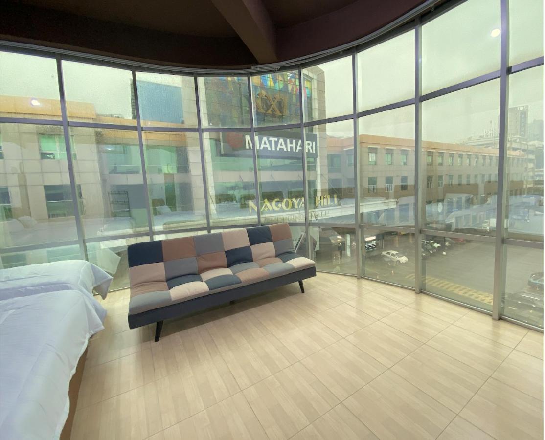 Cn Homestay C2 Floor 3 At Nagoya Hill Mall Extérieur photo