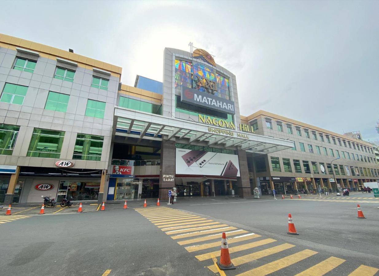 Cn Homestay C2 Floor 3 At Nagoya Hill Mall Extérieur photo